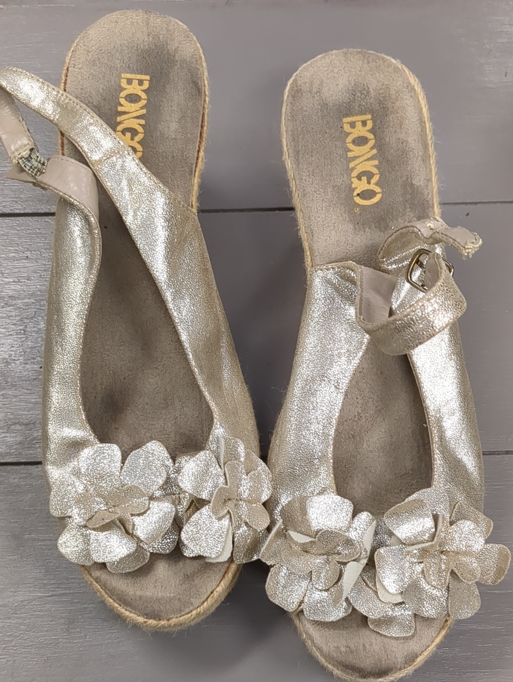 BONGO Metallic Gold Floral Wedge Sandals